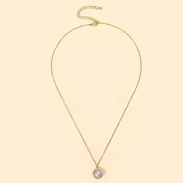 Sweet Temperament Pearl Necklace