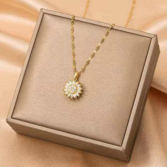 Snowflake Rotatable Pendant Necklace