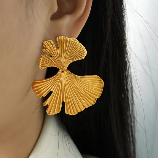 Boucles d'oreilles en feuille de ginkgo de style Renaissance