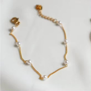 Bohemian Freshwater Pearl Anklet