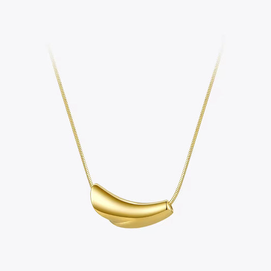 Thin Round Snake Pendant Necklace