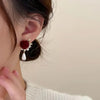 Nouvelle boucle d'oreille en velours rouge vin avec perle rose