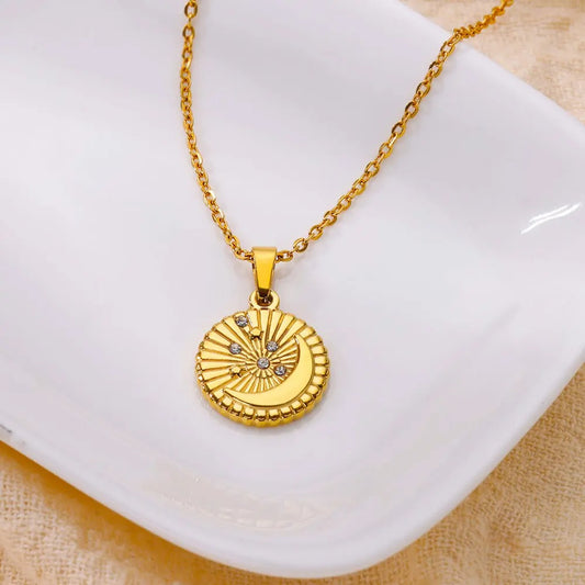 Star Disc Pendant Necklace