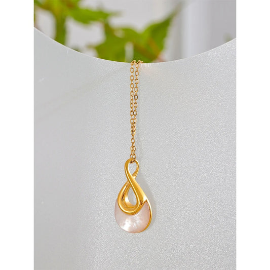 Collier chic avec pendentif en forme de goutte d'eau en pierre naturelle