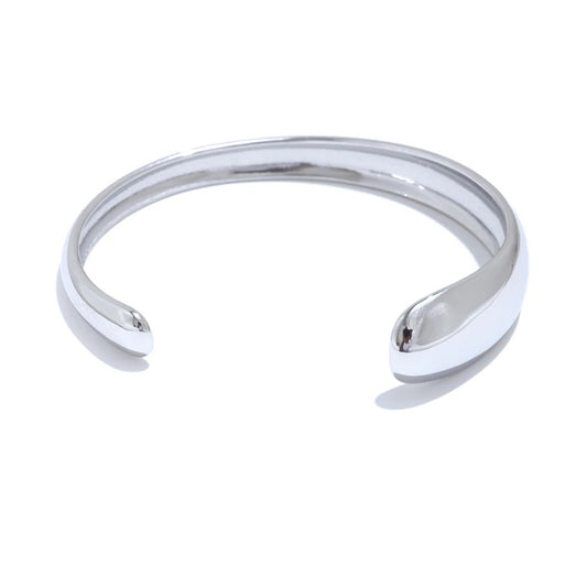 Minimalistisches, hochwertiges offenes Armband mit runder Manschette